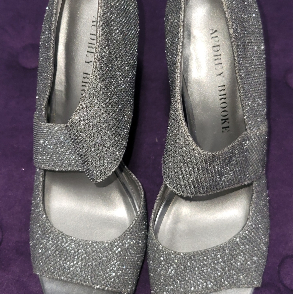 Audrey Brooke Silver Sparkle heels